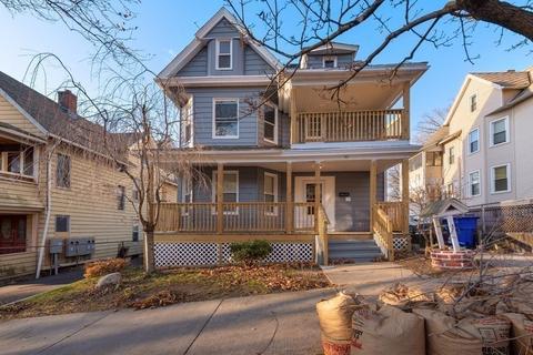 92 Acushnet Ave, Springfield, MA 01105 photo 25