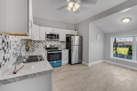 92 Acushnet Ave, Springfield, MA 01105 photo 1