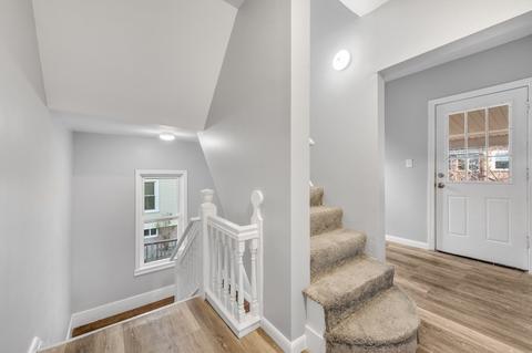92 Acushnet Ave, Springfield, MA 01105 photo 13