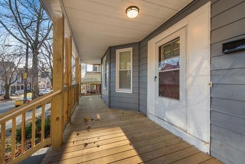 92 Acushnet Ave, Springfield, MA 01105 photo 28