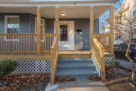 92 Acushnet Ave, Springfield, MA 01105 photo 27