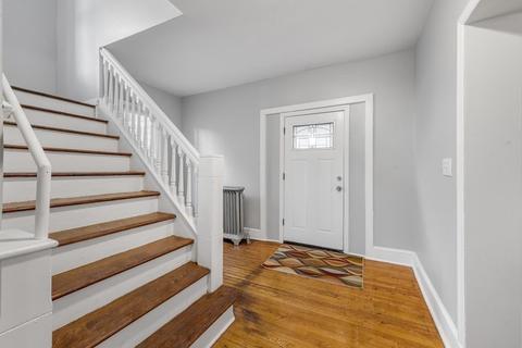 92 Acushnet Ave, Springfield, MA 01105 photo 10