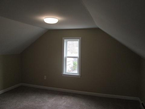 44 Mccarthy Ave, Chicopee, MA 01020 photo 15