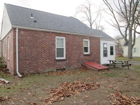 44 Mccarthy Ave, Chicopee, MA 01020 photo 23
