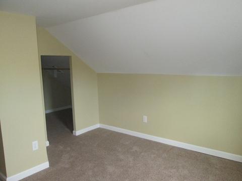 44 Mccarthy Ave, Chicopee, MA 01020 photo 16