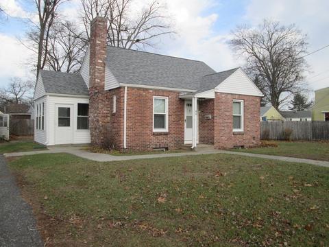 44 Mccarthy Ave, Chicopee, MA 01020 photo 1