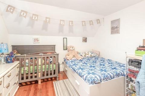 29 Calhoun Ave, Everett, MA 02149 photo 25