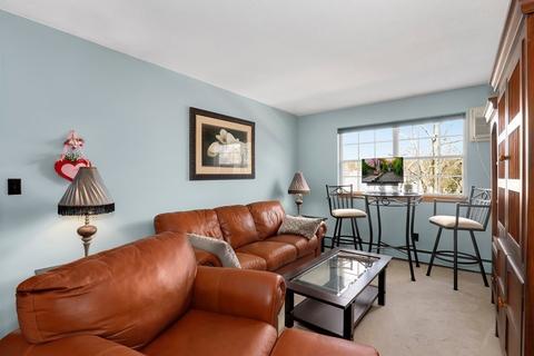 6 Venice St #A5, Danvers, MA 01923 photo 4
