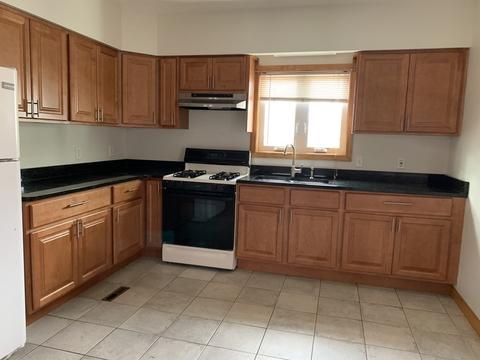 24 Montgomery St, Springfield, MA 01151 photo 11