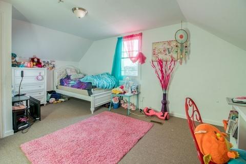 49 Sherman St, Springfield, MA 01109 photo 11
