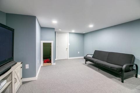 49 Sherman St, Springfield, MA 01109 photo 19