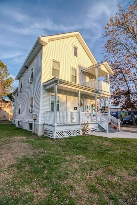 49 Sherman St, Springfield, MA 01109 photo 2