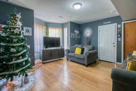 49 Sherman St, Springfield, MA 01109 photo 4