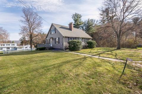 29 Pinecrest Cir, Ware, MA 01082 photo 3