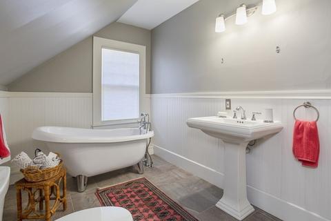 230 Forest Park Ave, Springfield, MA 01108 photo 33