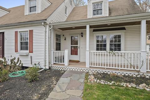 7 Sutcliffe Ave, Canton, MA 02021 photo 4