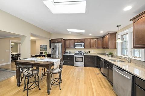 7 Sutcliffe Ave, Canton, MA 02021 photo 8