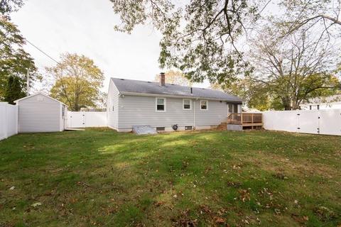 301 Austin, Fall River, MA 02723 photo 31