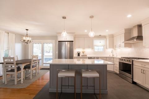 301 Austin, Fall River, MA 02723 photo 9