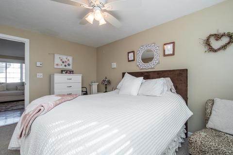 11 Jonathan Cir, Worcester, MA 01604 photo 19
