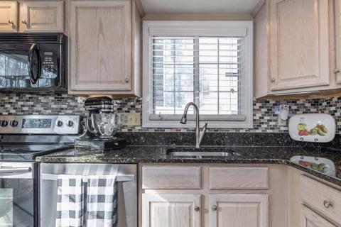 11 Jonathan Cir, Worcester, MA 01604 photo 16