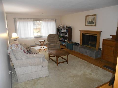 43 Winding Ln, Springfield, MA 01118 photo 10