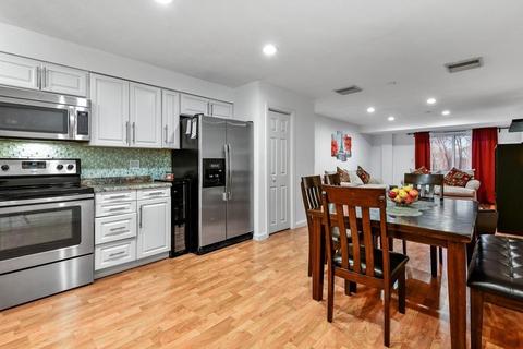 205 Ferry St #207, Everett, MA 02149 photo 3