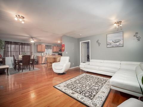 5 Acton St, Worcester, MA 01604 photo 9