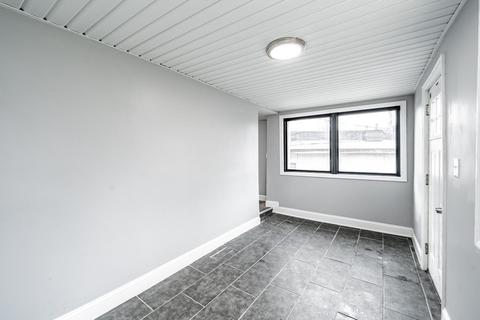 261 Oakland St, Springfield, MA 01108 photo 13