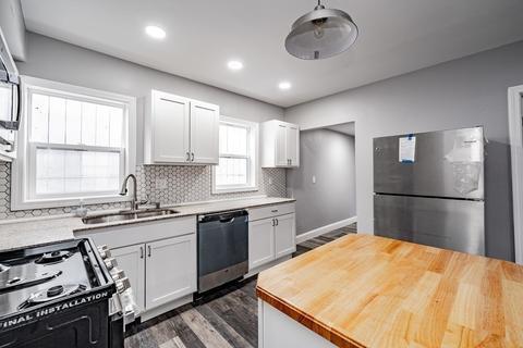261 Oakland St, Springfield, MA 01108 photo 6