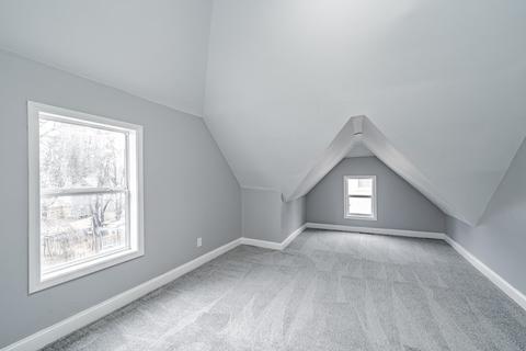 261 Oakland St, Springfield, MA 01108 photo 32