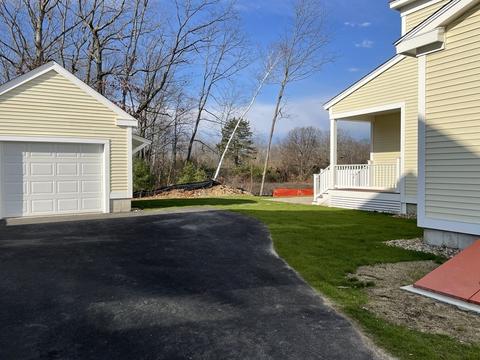 69 Grant Rd, Devens, MA 01434 photo 5