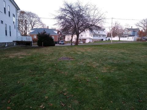 44 1st St, Webster, MA 01570 photo 4