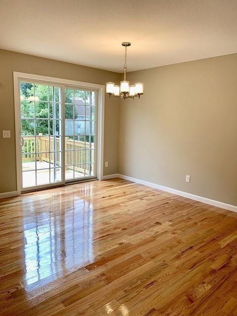 109 Wilton St, Springfield, MA 01109 photo 8