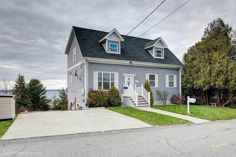 223 Bayview, Fall River, MA 02724 photo 3