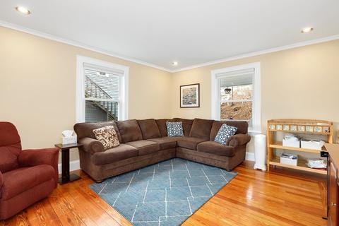 32 Cedar St, Wakefield, MA 01880 photo 8