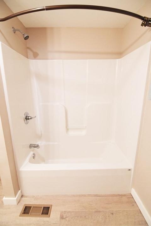 49 Nutmeg Dr, Springfield, MA 01129 photo 9