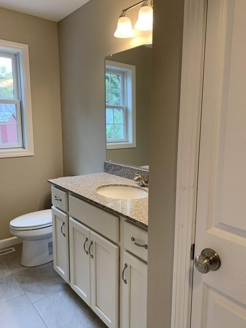 39 Herbert Ave, Springfield, MA 01119 photo 8
