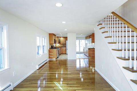 2 Cole Rd, Danvers, MA 01923 photo 8