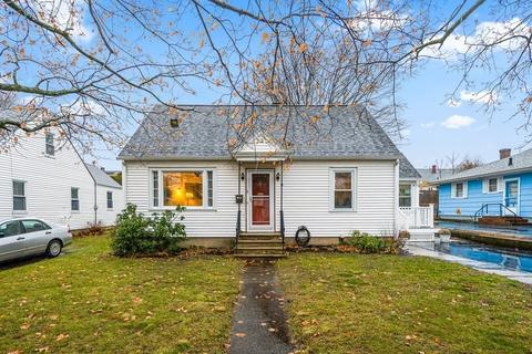 14 Vandergrift St, Lawrence, MA 01843 photo 1