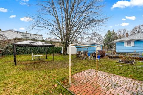 14 Vandergrift St, Lawrence, MA 01843 photo 30