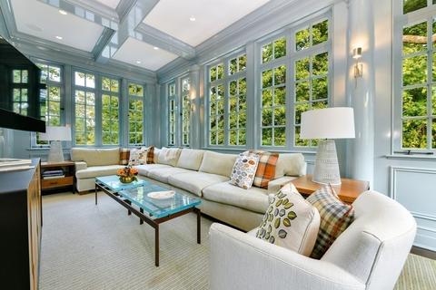 8 Rolling Ln, Weston, MA 02493 photo 15