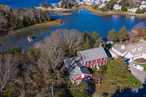 18 Warren Rd, Bourne, MA 02532 photo 2