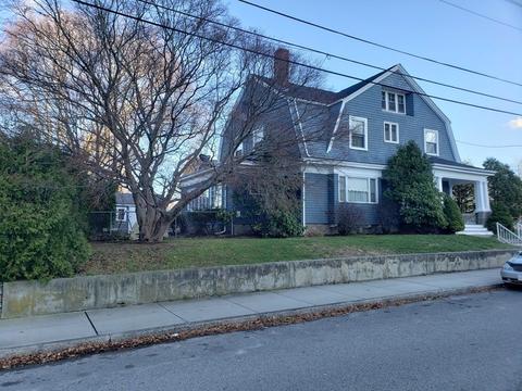 608 Hood St, Fall River, MA 02720 photo 5
