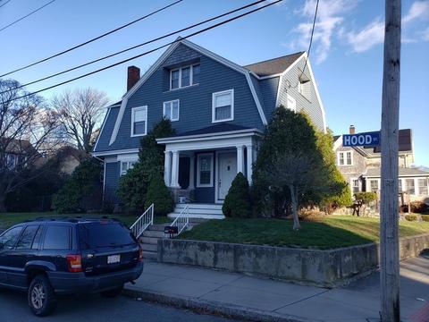 608 Hood St, Fall River, MA 02720 photo 1