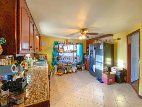 515 Bay St, Springfield, MA 01109 photo 5