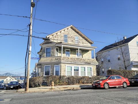 556 Bradford Ave, Fall River, MA 02721 photo 1