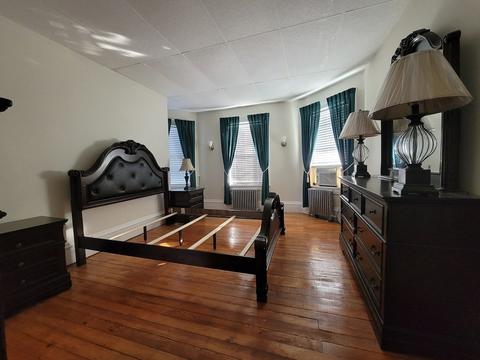 556 Bradford Ave, Fall River, MA 02721 photo 7