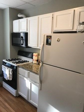 39 Cedar St, Springfield, MA 01105 photo 16