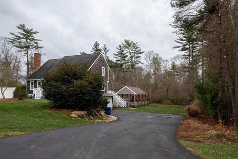 32 Dinahs Way, Wareham, MA 02571 photo 5